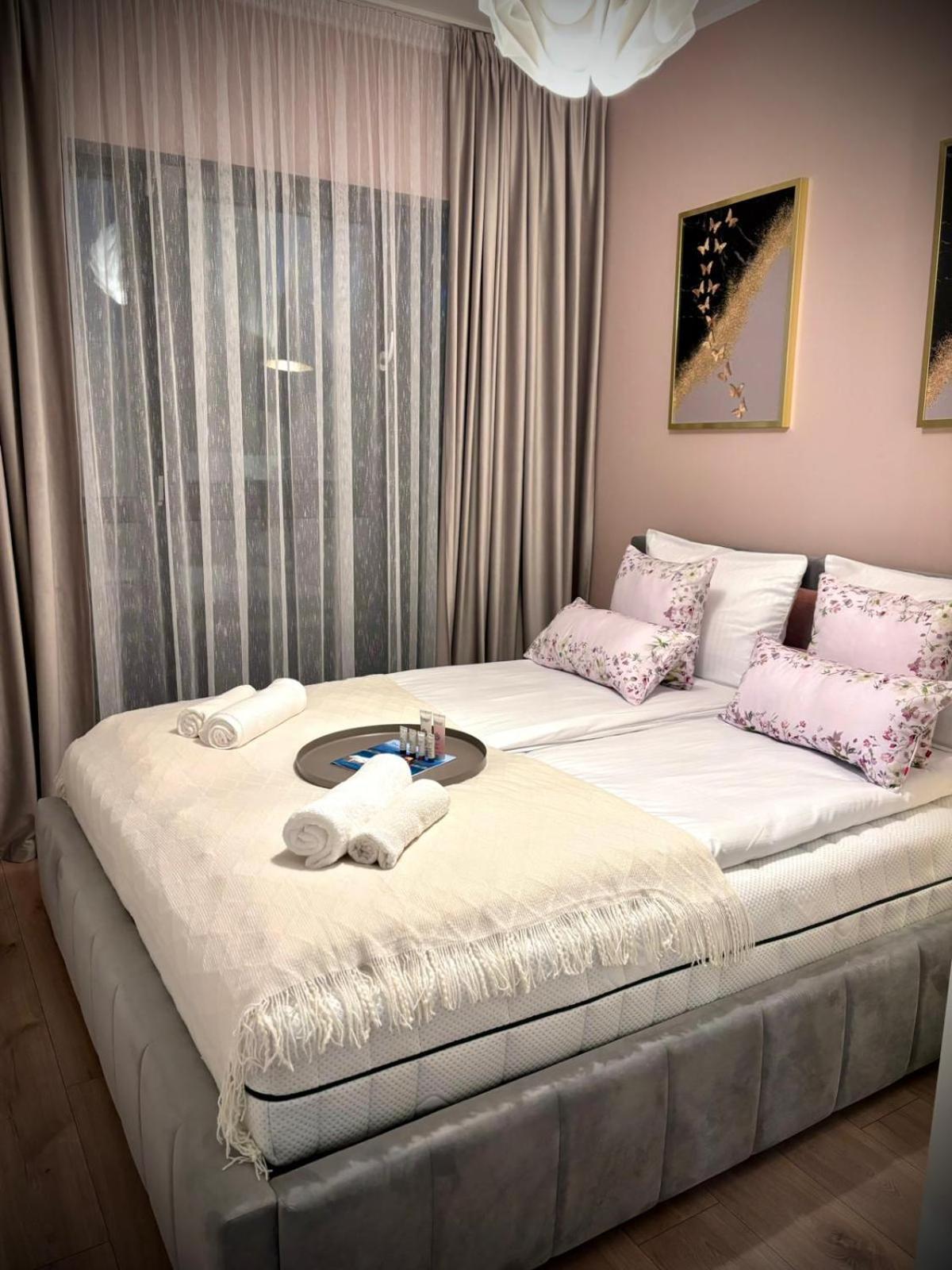 Apartament White Glove Deluxe Gdansk Sobieszewo Exterior foto